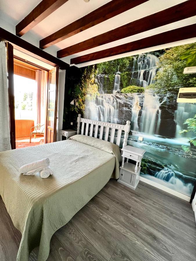 Hotel Villa Maria Revilla De Camargo Eksteriør billede