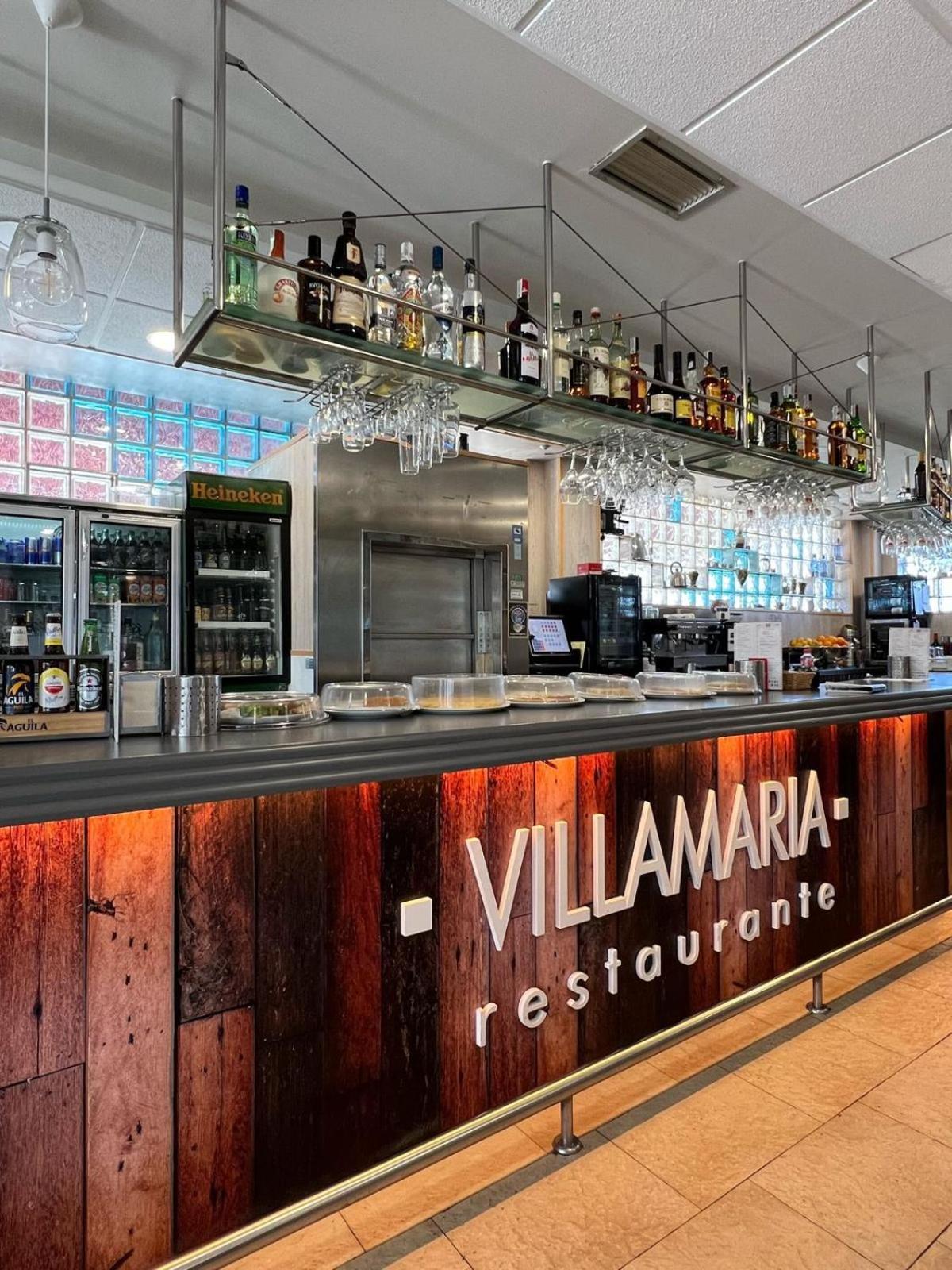 Hotel Villa Maria Revilla De Camargo Eksteriør billede
