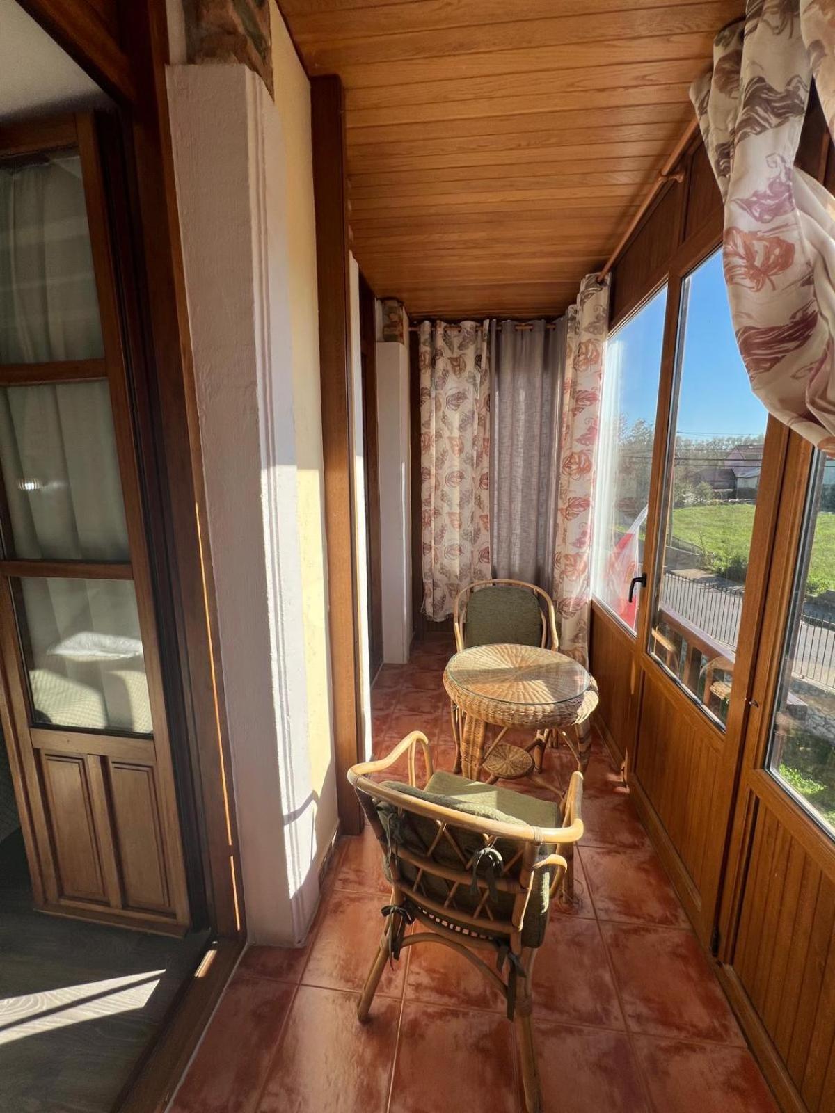 Hotel Villa Maria Revilla De Camargo Eksteriør billede
